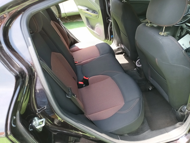 Alfa Romeo Giulietta FACELIFT/1.6JTDm - автомобили, коли, обяви за нови и употребявани 9