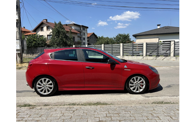 alfa-romeo-giulietta - 3