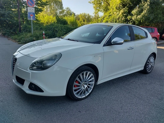 Alfa Romeo Giulietta 1, 4T 170ps AUTOMATIC - автомобили, коли, обяви за нови и употребявани 0