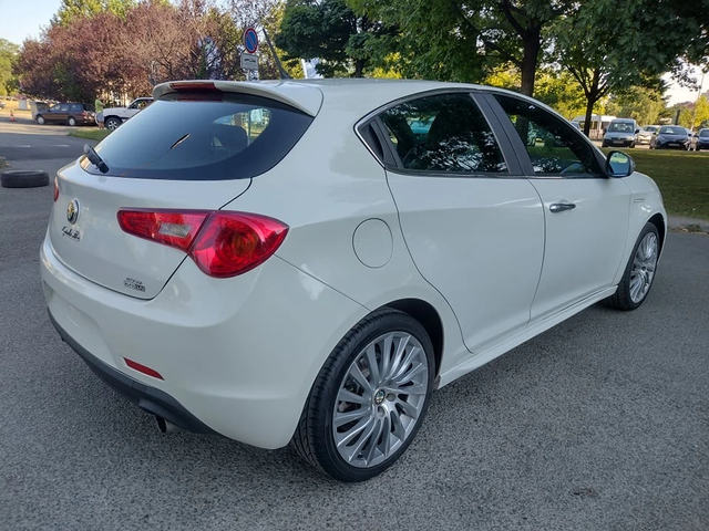 Alfa Romeo Giulietta 1, 4T 170ps AUTOMATIC - автомобили, коли, обяви за нови и употребявани 3