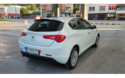 alfa-romeo-giulietta - 4