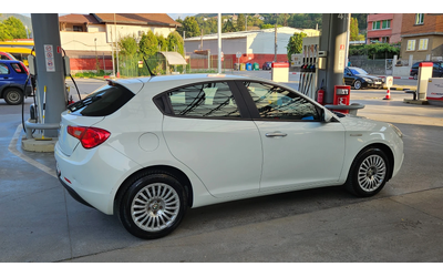 alfa-romeo-giulietta - 5