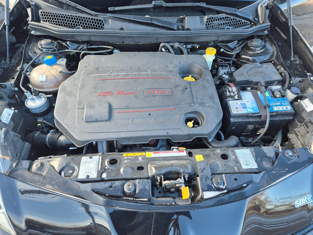 Alfa Romeo Giulietta JTD - автомобили, коли, обяви за нови и употребявани 16