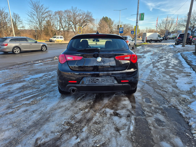 Alfa Romeo Giulietta JTD - автомобили, коли, обяви за нови и употребявани 5