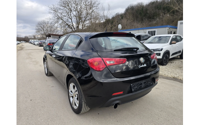 alfa-romeo-giulietta - 2