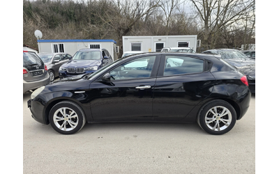 Alfa Romeo Giulietta 1.4i 120к.с Фабрична газ - автомобили, коли, обяви за нови и употребявани 6