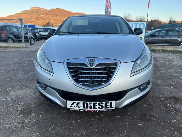 Alfa Romeo Giulietta 1.6M-JET-105-LED-ITALIA - автомобили, коли, обяви за нови и употребявани 1