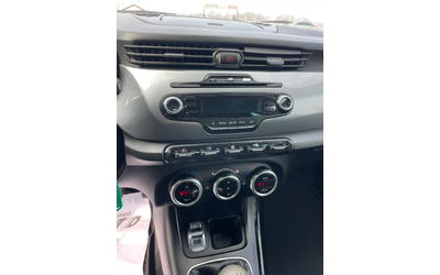 Alfa Romeo Giulietta 2.0jTD-170-ITALIA - автомобили, коли, обяви за нови и употребявани 11