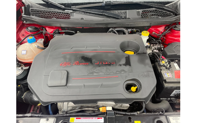 Alfa Romeo Giulietta 1.6m-jet-ITALIA - автомобили, коли, обяви за нови и употребявани 11