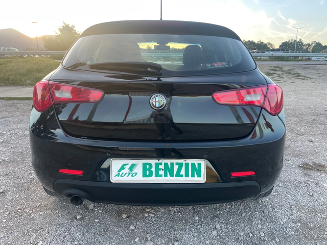 Alfa Romeo Giulietta 1.4I-GAS-ITALIA - автомобили, коли, обяви за нови и употребявани 7