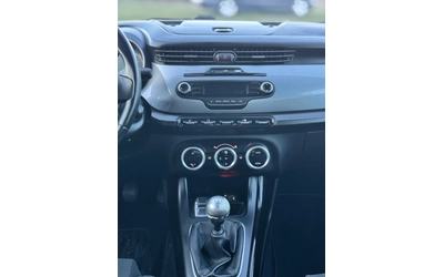 Alfa Romeo Giulietta 1.4T~120hp~LPG! - автомобили, коли, обяви за нови и употребявани 10