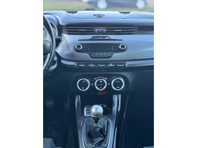Alfa Romeo Giulietta 1.4T~120hp~LPG! - автомобили, коли, обяви за нови и употребявани 10