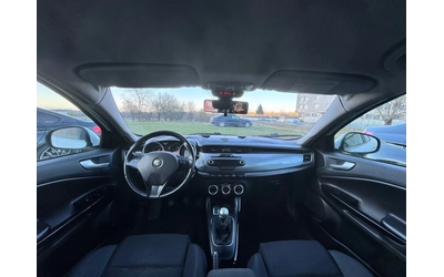 Alfa Romeo Giulietta 1.4T~120hp~LPG! - автомобили, коли, обяви за нови и употребявани 12