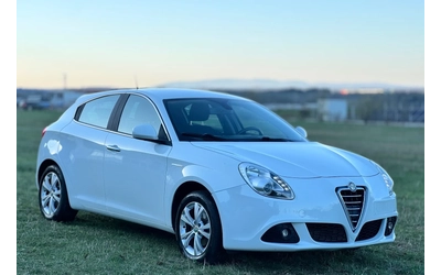 alfa-romeo-giulietta - 2