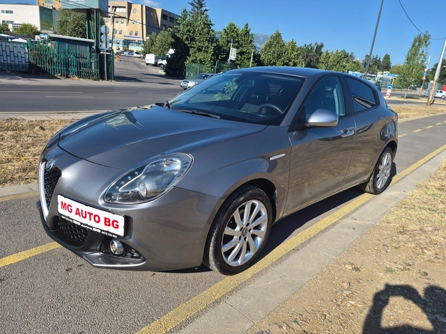 Alfa Romeo Giulietta 1.4T БЕНЗИН/ГАЗ - автомобили, коли, обяви за нови и употребявани 0