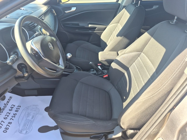Alfa Romeo Giulietta 1.4T БЕНЗИН/ГАЗ - автомобили, коли, обяви за нови и употребявани 10