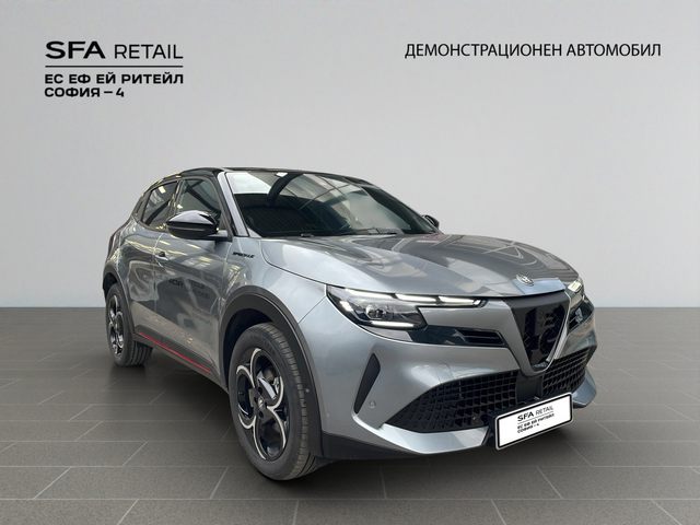Alfa Romeo JUNIOR JUNIOR SPECIALE IBRIDA 1.2 48V-Hybrid 145HP - автомобили, коли, обяви за нови и употребявани 3