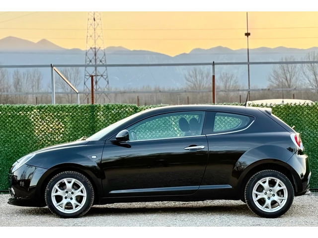 Alfa Romeo MiTo 1.3M-JET EURO 5B - автомобили, коли, обяви за нови и употребявани 7