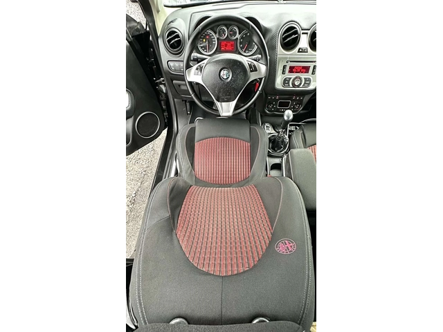 Alfa Romeo MiTo 1.4i 105HP 175 000KM EURO5A - автомобили, коли, обяви за нови и употребявани 9