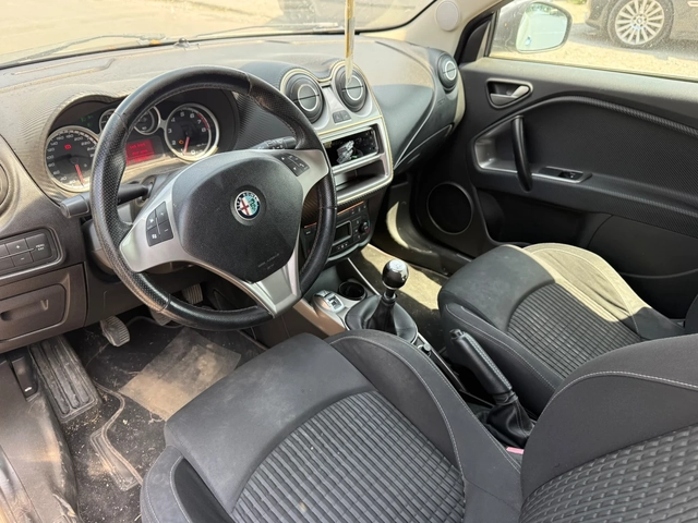 Alfa Romeo MiTo 1, 400 EURO5 - автомобили, коли, обяви за нови и употребявани 6