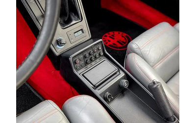 Alfa Romeo Spider 1988 Alfa Romeo Spider Quadrifoglio RWD - автомобили, коли, обяви за нови и употребявани 13