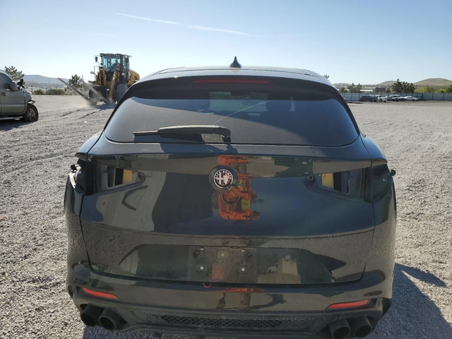 Alfa Romeo Stelvio QUADRIFOGLIO* КЛИП НА МОТОР* АВТО КРЕДИТ - автомобили, коли, обяви за нови и употребявани 4