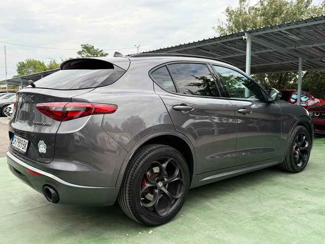 Alfa Romeo Stelvio Q4 - автомобили, коли, обяви за нови и употребявани 3