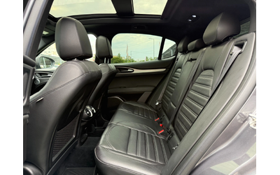 Alfa Romeo Stelvio Q4 - автомобили, коли, обяви за нови и употребявани 8