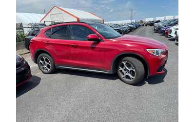 alfa-romeo-stelvio-2-0l-4cyl-awd - 2