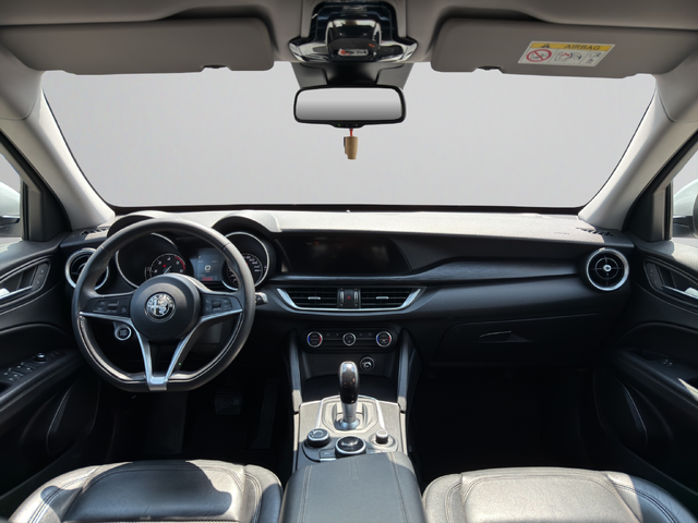 Alfa Romeo Stelvio 2.2 210 hp Q4 - автомобили, коли, обяви за нови и употребявани 9