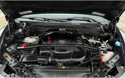 Alfa Romeo Stelvio 2.2 Q4 210kc - автомобили, коли, обяви за нови и употребявани 11