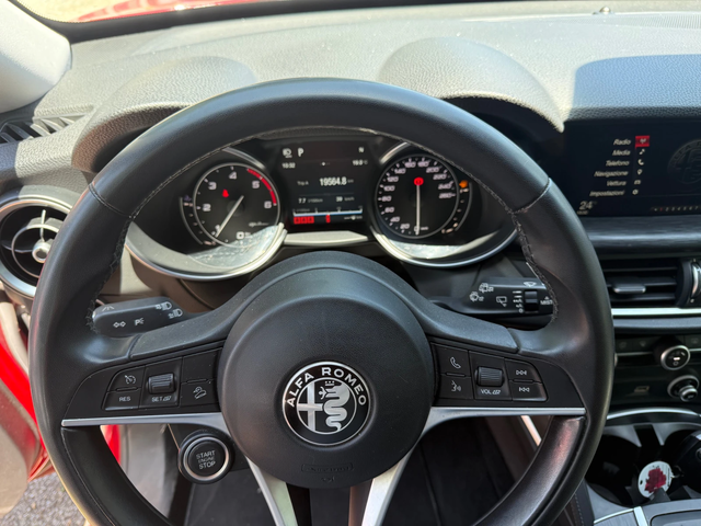 Alfa Romeo Stelvio 2.2 Q4 210kc - автомобили, коли, обяви за нови и употребявани 7
