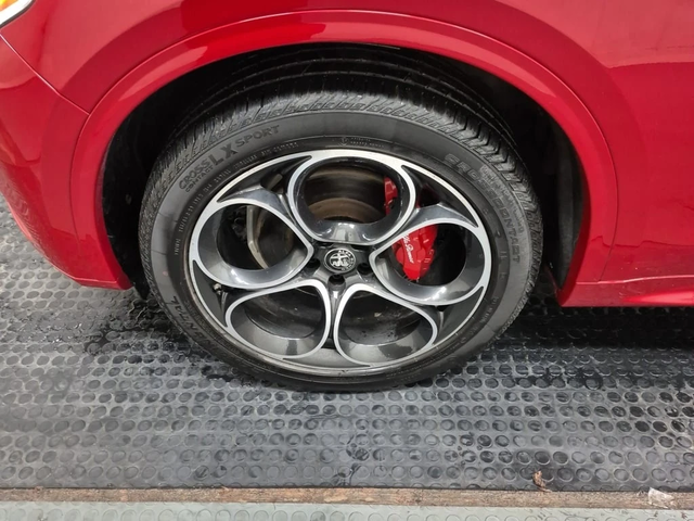 Alfa Romeo Stelvio * VELOCE * CARFAX * ЦЕНА ДО БГ - автомобили, коли, обяви за нови и употребявани 13