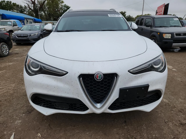 Alfa Romeo Stelvio TI* AWD* - автомобили, коли, обяви за нови и употребявани 1