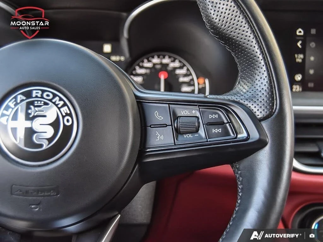 Alfa Romeo Stelvio * TI* AWD* - автомобили, коли, обяви за нови и употребявани 9