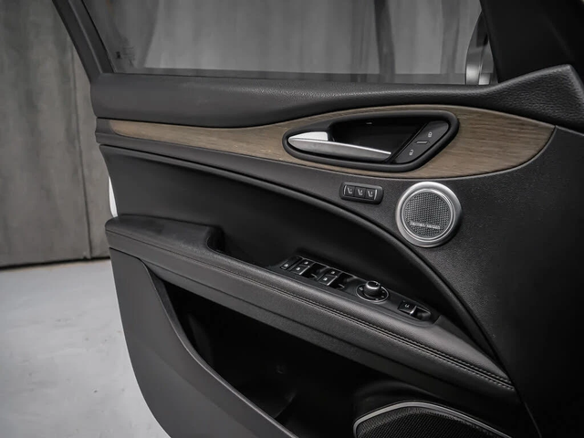 Alfa Romeo Stelvio 2018 Alfa Romeo Stelvio Ti Sport AWD - автомобили, коли, обяви за нови и употребявани 5