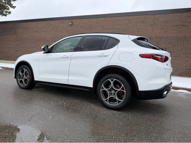 Alfa Romeo Stelvio 2018 Alfa Romeo Stelvio Sport AWD - автомобили, коли, обяви за нови и употребявани 4