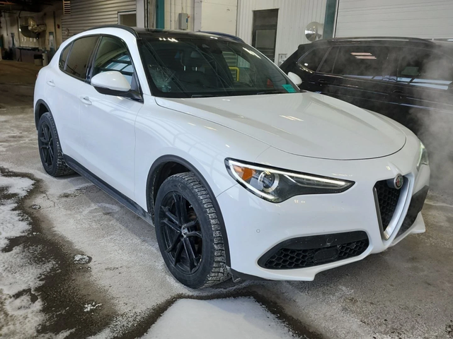 Alfa Romeo Stelvio Ti Sport* Distronic* Harman/Kardon* Пано* Подгрев* - автомобили, коли, обяви за нови и употребявани 1