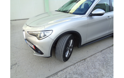 Alfa Romeo Stelvio 2.2JTDM-EXECUTIVE-4X4-210-Q4 - автомобили, коли, обяви за нови и употребявани 8
