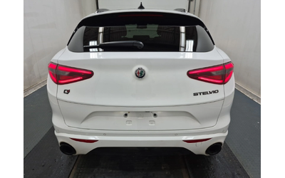 alfa-romeo-stelvio - 4