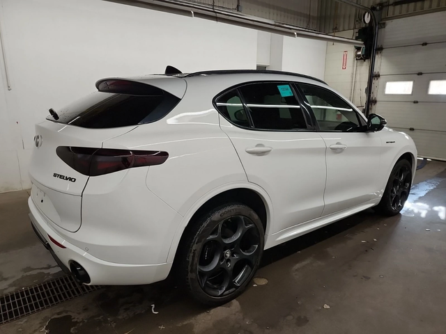 Alfa Romeo Stelvio ESTREMA С РЕГИСТРАЦИЯ & АВТО КРЕДИТ - автомобили, коли, обяви за нови и употребявани 2