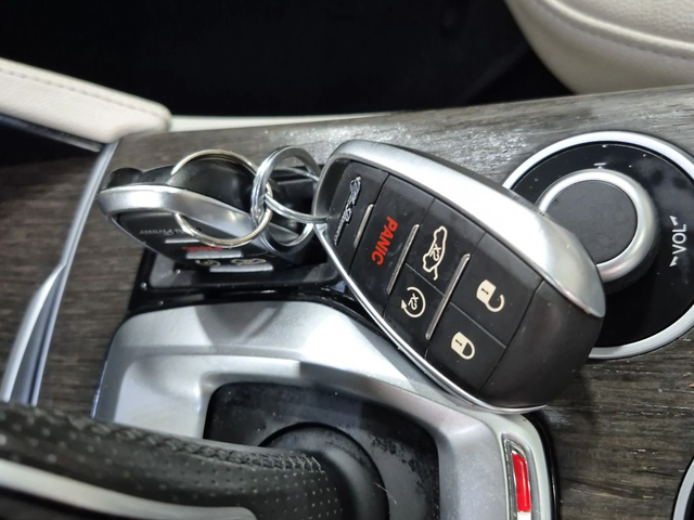 Alfa Romeo Stelvio TI С РЕГИСТРАЦИЯ & АВТО КРЕДИТ - автомобили, коли, обяви за нови и употребявани 6