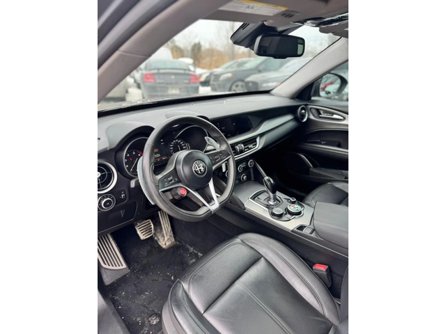 Alfa Romeo Stelvio - автомобили, коли, обяви за нови и употребявани 8