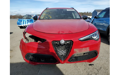 alfa-romeo-stelvio - 4