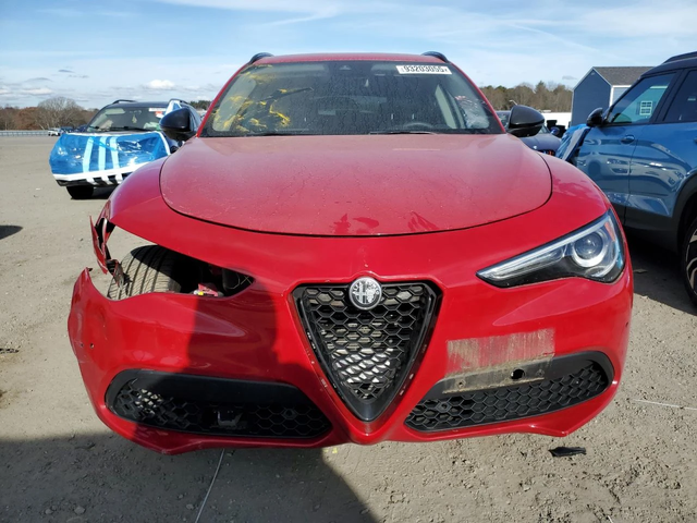 Alfa Romeo Stelvio * КОЖА* ПОДГРЕВ* LED* AWD* - автомобили, коли, обяви за нови и употребявани 4