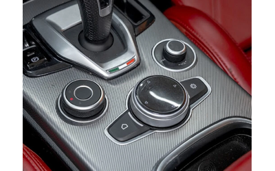 Alfa Romeo Stelvio * АвтоКредит * (ЦЕНА ДО БГ) - автомобили, коли, обяви за нови и употребявани 13