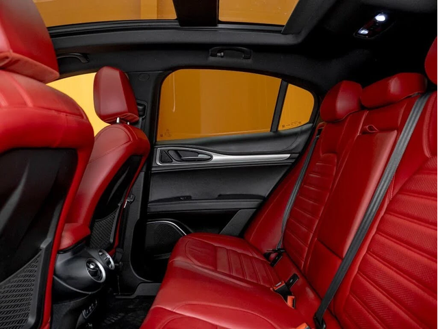 Alfa Romeo Stelvio * АвтоКредит * (ЦЕНА ДО БГ) - автомобили, коли, обяви за нови и употребявани 16