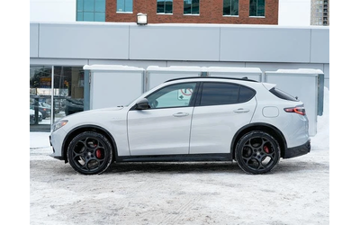 alfa-romeo-stelvio - 2