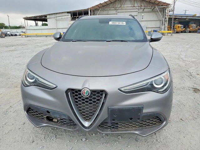 Alfa Romeo Stelvio SPORT - автомобили, коли, обяви за нови и употребявани 0