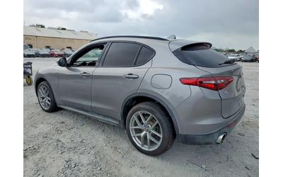 alfa-romeo-stelvio - 3
